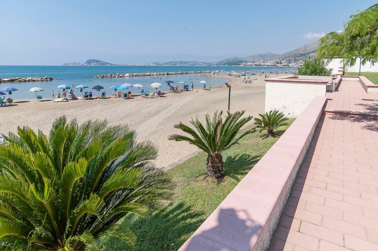 Ferienwohnung Domus Hormiae Formia Exterior foto